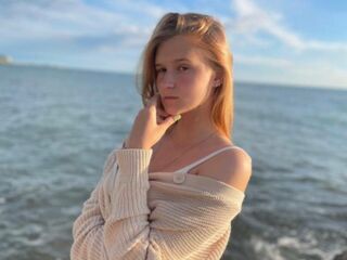 camgirl live AlexMillow