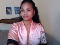 I am Anaycha, and yes, my accent is my signature. I like to speak my own way, with my own words, a bit mixed, a bit exotic, it immediately takes you away. I am curious, warm, and I have this special way of raising the temperature without warning. Come discover how I say things... and especially how I do them.