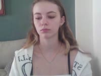 Hi My name is Aria and I am happy to meet you I am a nice sweet girl next door you always dreamt to meet and spend time with You will find me surprisingly interesting and we will always have new subjects to discuss ! Welcome to my room!