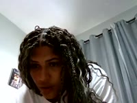 Sou muito amigável e comunicativo, gosto de conhecer pessoas novas, sou muito sorridente e cativante