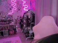 Hi, cutie! Welcome to my little world.
I