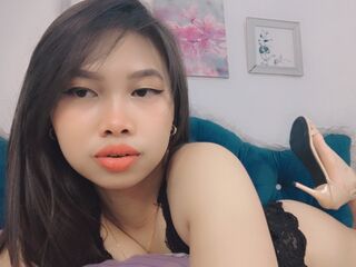 naughty cam girl masturbating AickaChan
