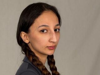 camgirl shaving pussy ElmiraEasom