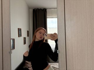 hot strip tease cam LennieLukasik