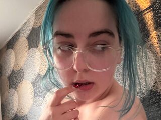 live free chat PixieJones