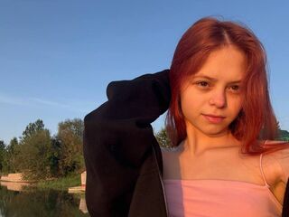 sexy webcamgirl picture RebaDoty