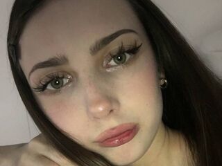 sexy webcamgirl RivaWhittall