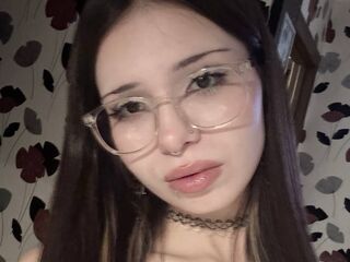 nude webcam ShennaUmali