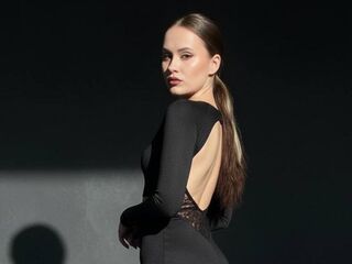 cam sex show EmilyGiffin