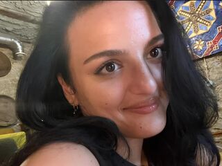 chatrubate cam girl picture KumMccarns