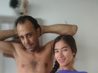 dirty live sex cam AitanaMarcc