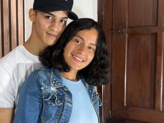 chat room sex webcam CnadyAndOliver