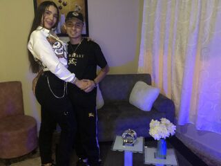 adult cam chat room DanaAndMykee