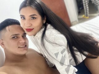 camgirl fucking boyfriend EmilieAndDylan