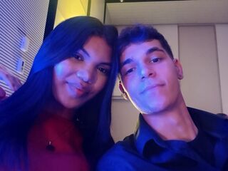 camcouple photo LadyAndLogan