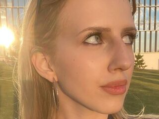 Kinky webcam girl AishaSpringstead