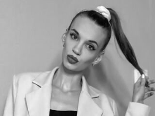 hardcore live show AlexaSunchez