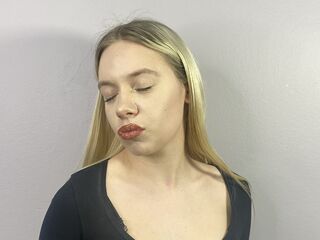 nude webcamgirl AlicaCafarella