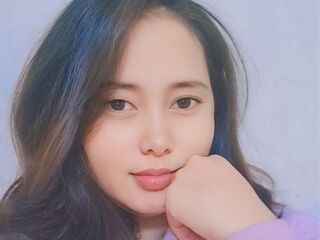 beautiful girlcam AlmariWilliams