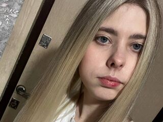 live free chat AmariSpinger
