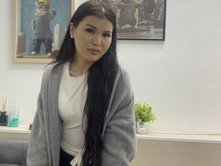 camgirl showing tits AnglaAchziger