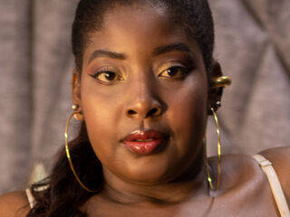 cam girl masturbating with vibrator AprilSterling