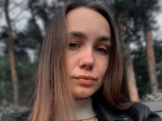 beautiful girlcam ArletteCharity