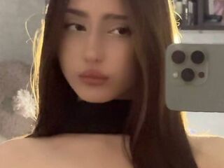 chatroom webcam pic BellaJersiquins