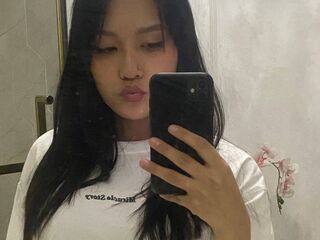 naked cam girl picture BerniceMaguire