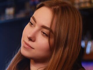 shaved pussy web cam BritanyAnastos