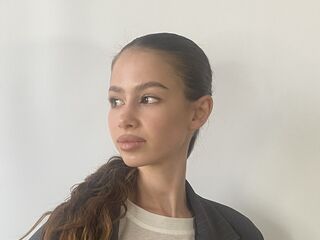 webcamgirl chat room CarlynKernell