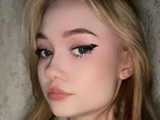 camsex pic CecilyBurnard