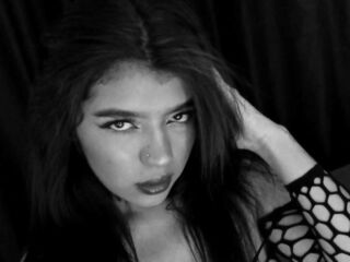 webcamgirl sex chat CharlotheLee