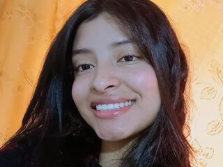 fingering girl cam picture ChloeRocher