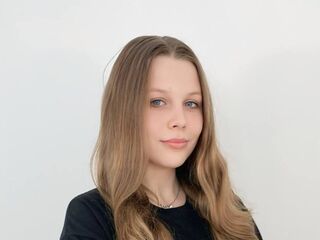 free hardcore porn cam ChristianeSivie
