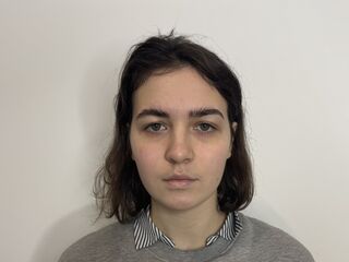 masturbating webcam girl CorinaHariri