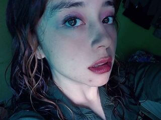 topless webcam girl DannaGom