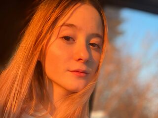 cam girl chat room DarlenaBallew