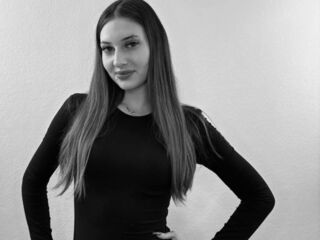 beautiful webcamgirl DaynaNicholls