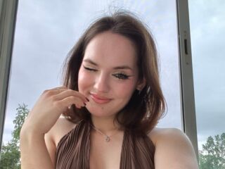 camgirl chat room DebraBoo