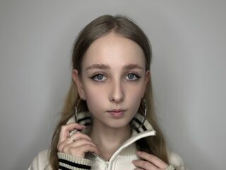 cam chatroom DessieBusche