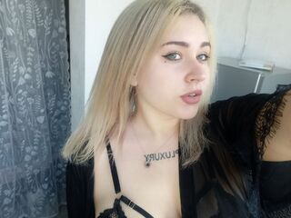 camslut video DinahSalimas
