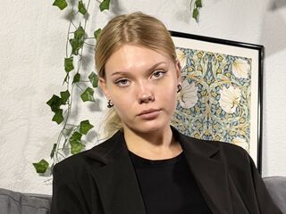 anal web cam DonellaAndra