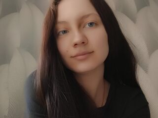 free live chart room EllieCornfield