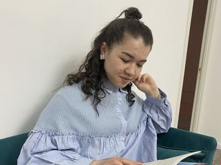 online chat EllyJames