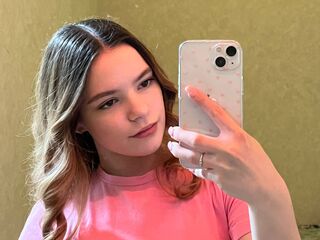 fingering girl cam picture ElmerRoche