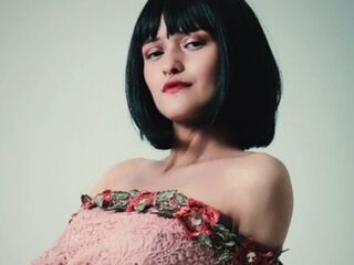 adult liveshow EvyThompson