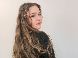 live cam girl GrayceSerrell