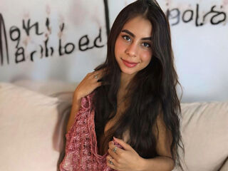 free webcam chat room HelenSomer