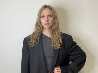 free live webcam sex IrinaVelzeboer